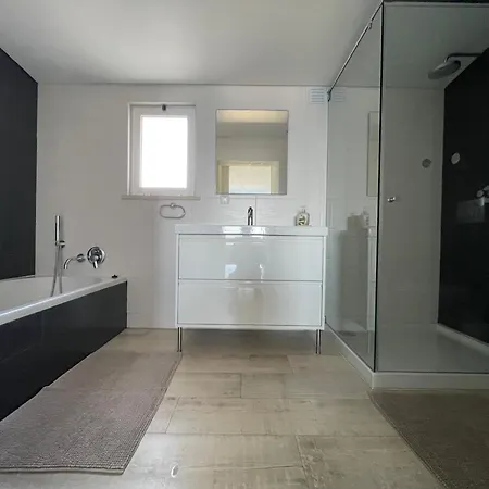 Apartamento Salemaview *